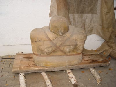 Kriegerinnen Mumie – Ton, Holz