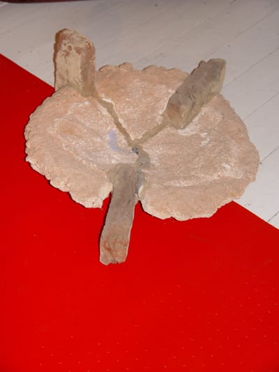 Erdschale – Ton, Pigmente, Backstein, Porzellan
